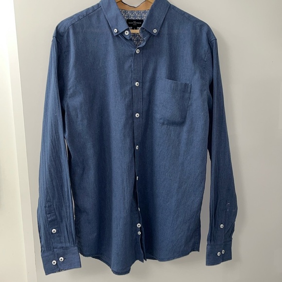 Rue Saint-Patrick Montreal Size Large Dress Shirt. Good Used Condition. Blue - Picture 5 of 16